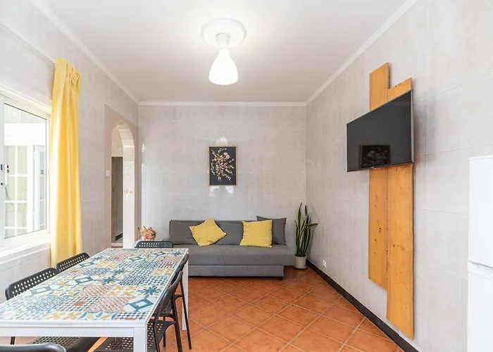 Casa Jara, Town Centre *